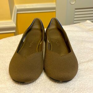 Rothy’s flats size 9